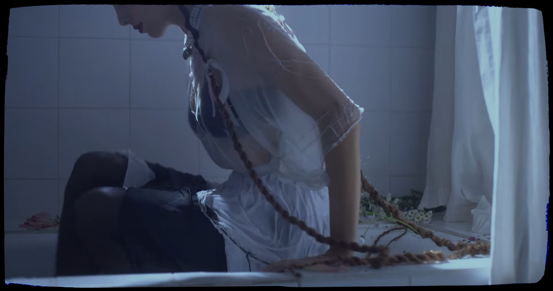Confundida - Julieta Leoni 4